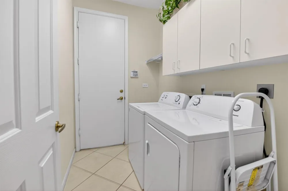 7713 RINEHART DRIVE Boynton Beach, FL 33437