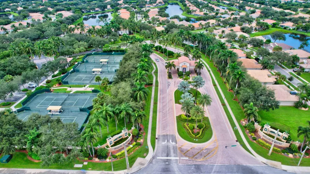 7713 RINEHART DRIVE Boynton Beach, FL 33437