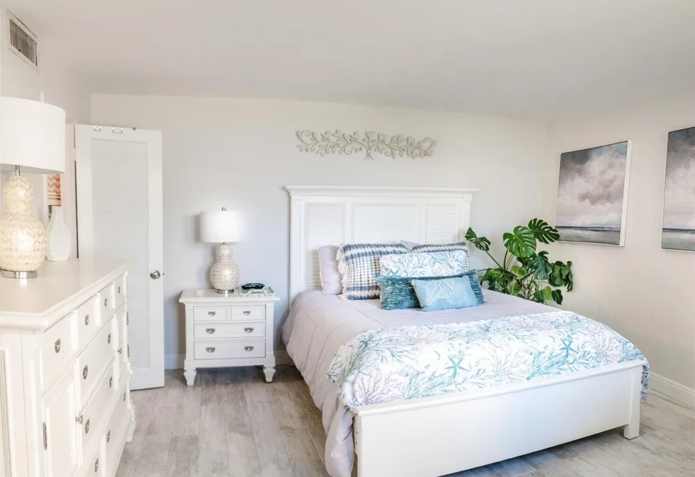 2800 OCEAN DRIVE #B-2D Singer Island, FL 33404