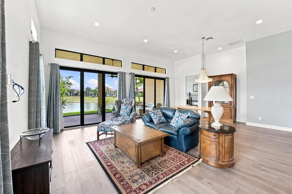 11947 Haga Run Parkland, FL 33076