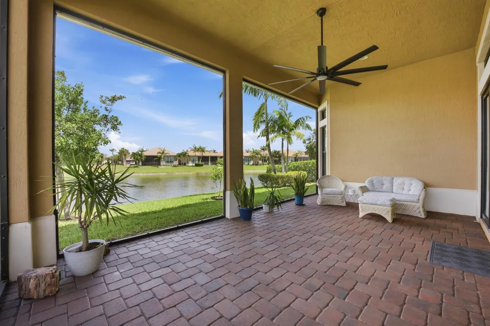 11947 Haga Run Parkland, FL 33076