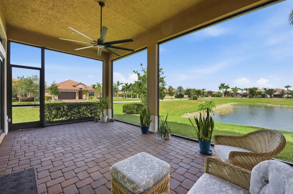 11947 Haga Run Parkland, FL 33076