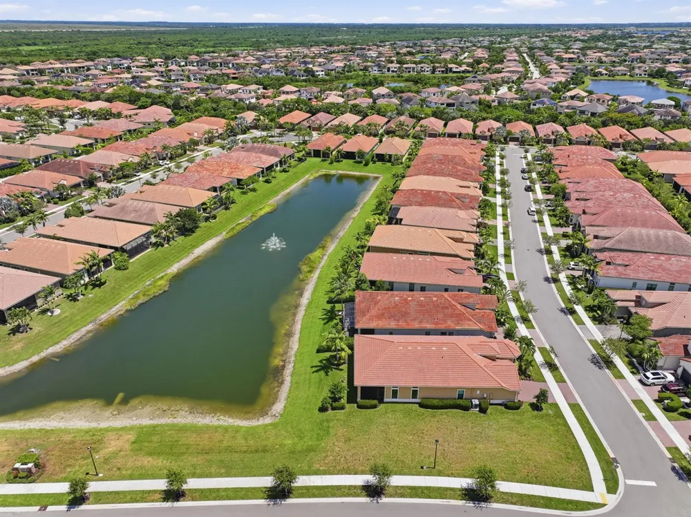 11947 Haga Run Parkland, FL 33076