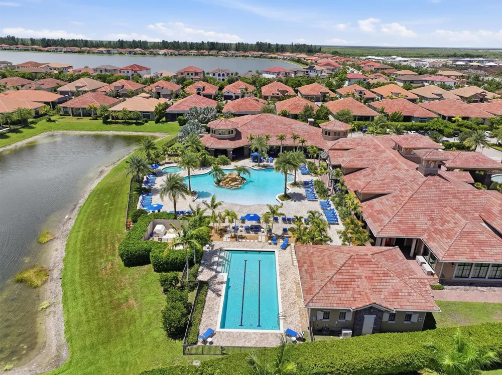 11947 Haga Run Parkland, FL 33076