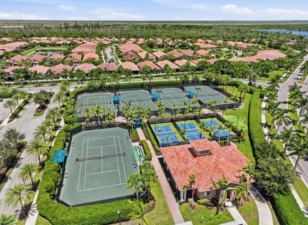 11947 Haga Run Parkland, FL 33076