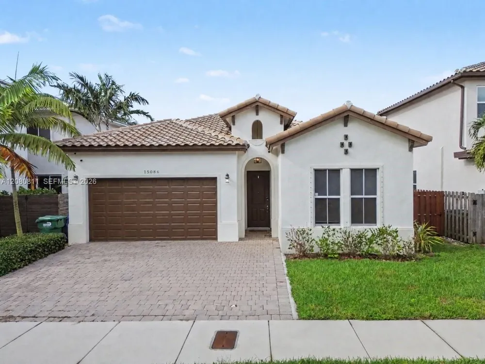 15086 SW 176th Ter Miami, FL 33187