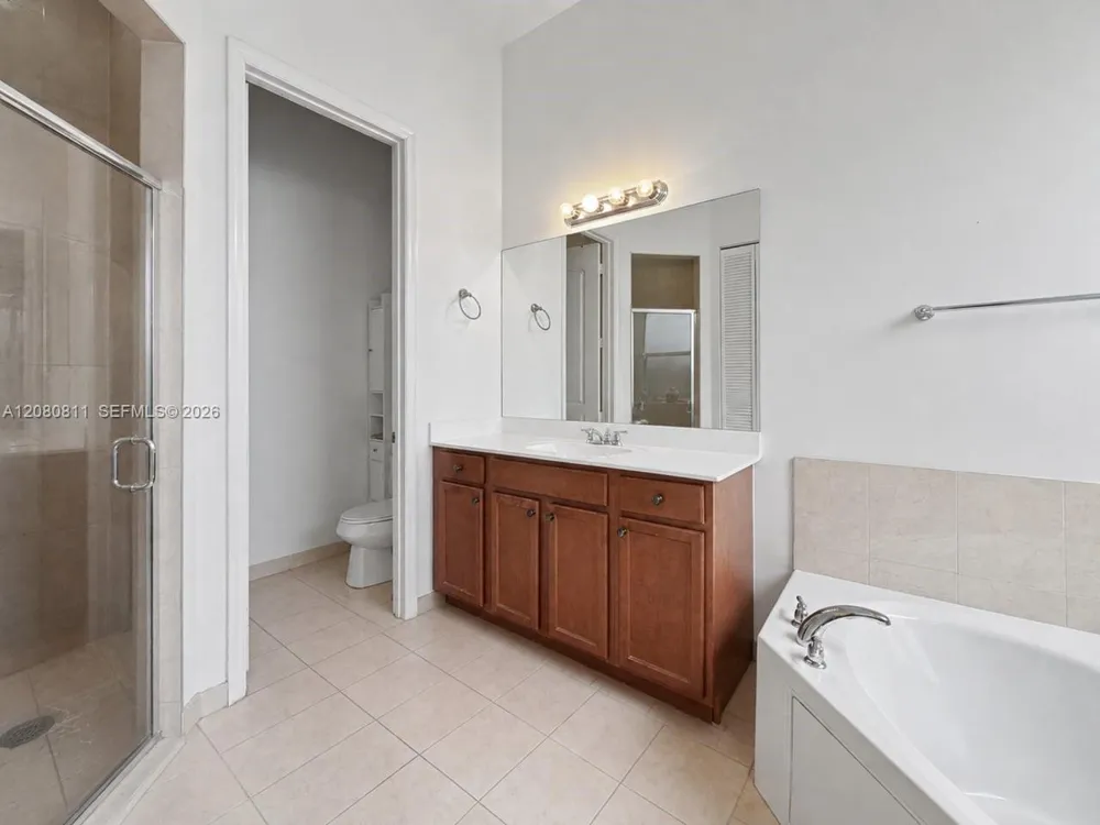 15086 SW 176th Ter Miami, FL 33187