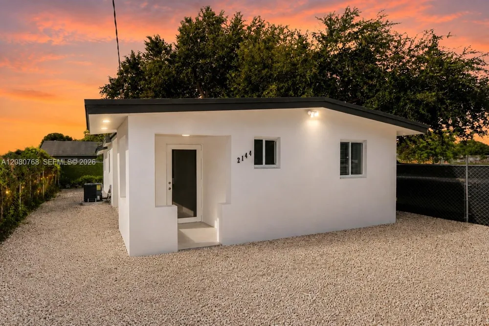 2144 NW 89th Ter Miami, FL 33147