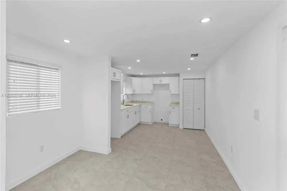 2144 NW 89th Ter Miami, FL 33147