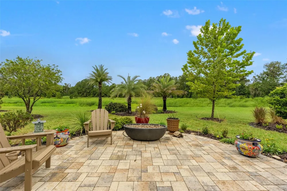 5043 SOUTHERN VALLEY LOOP Brooksville, FL 34601
