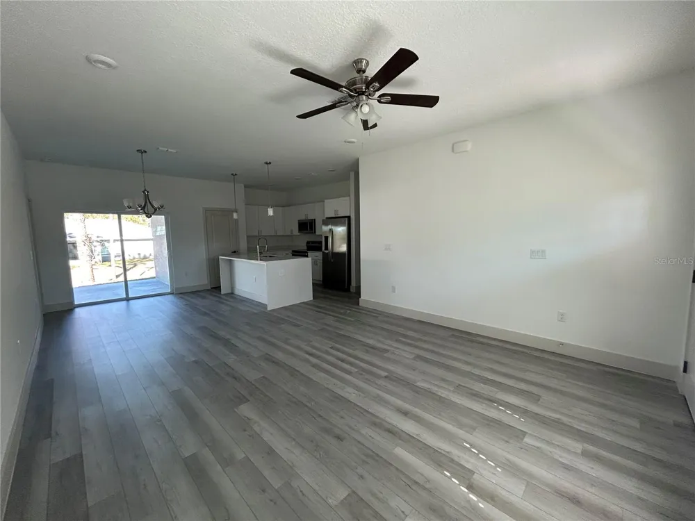 1531 W GAINSBORO LANE Citrus Springs, FL 34434