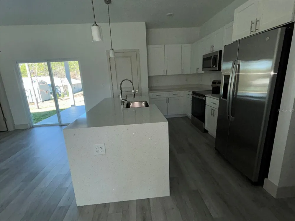1531 W GAINSBORO LANE Citrus Springs, FL 34434
