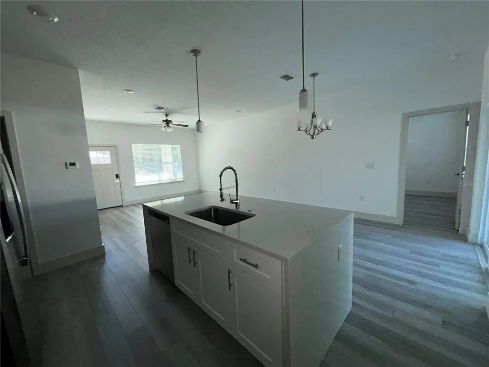 1531 W GAINSBORO LANE Citrus Springs, FL 34434