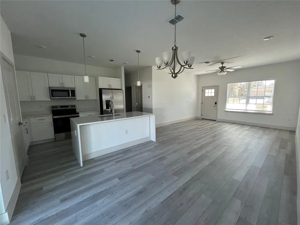 1531 W GAINSBORO LANE Citrus Springs, FL 34434