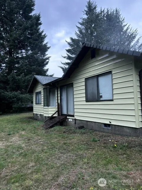 103 Funk Ballards Alley Sekiu, WA 98381
