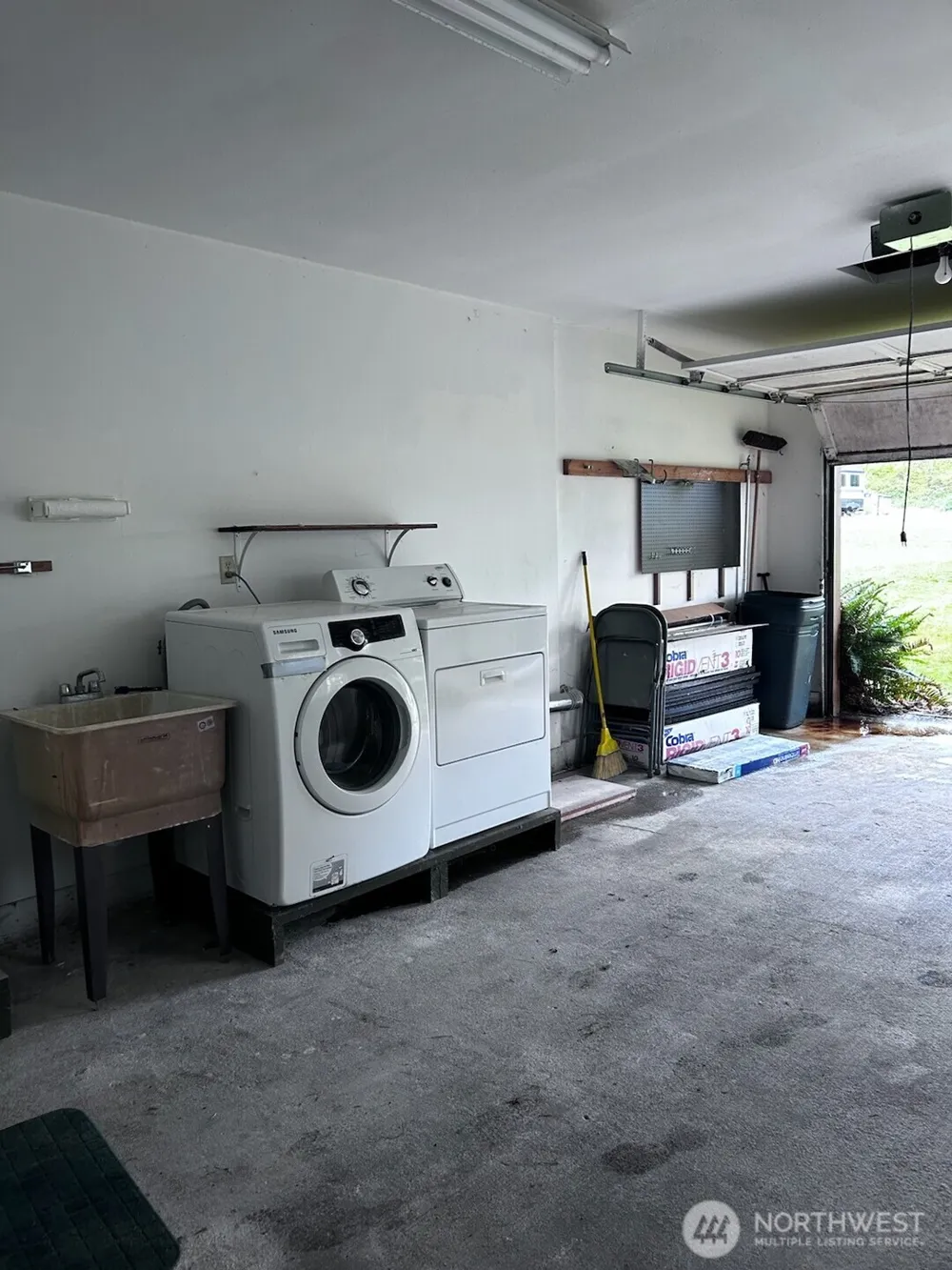 103 Funk Ballards Alley Sekiu, WA 98381