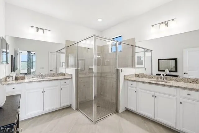 3304 Menores Way Fort Myers, FL 33905