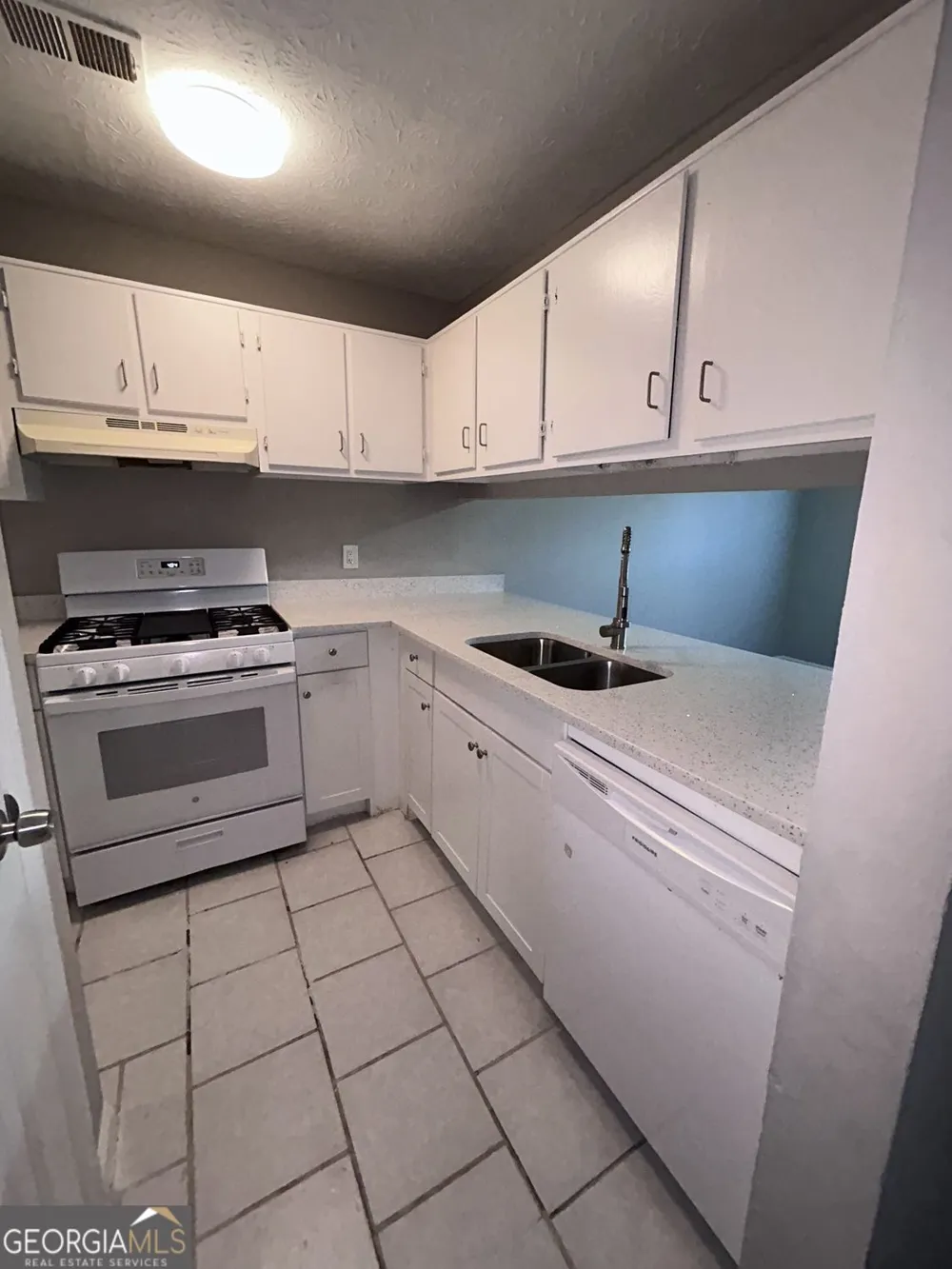 6417 Bedford LN Lithonia, GA 30058