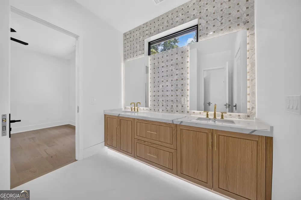 187 Trilium TRL Pendergrass, GA 30567