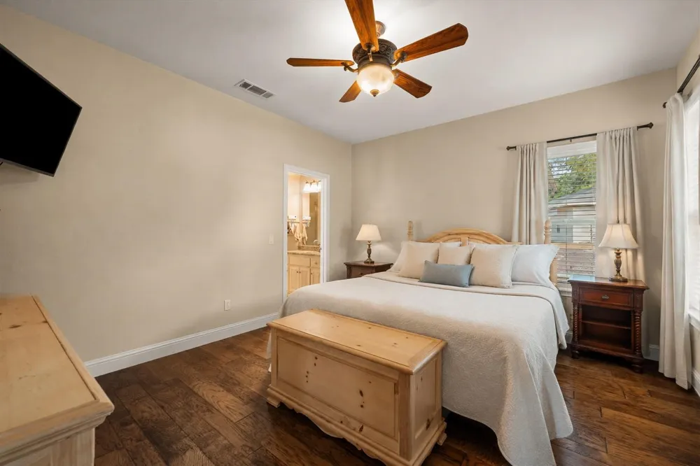 230 Palisade Loop Gun Barrel City, TX 75156