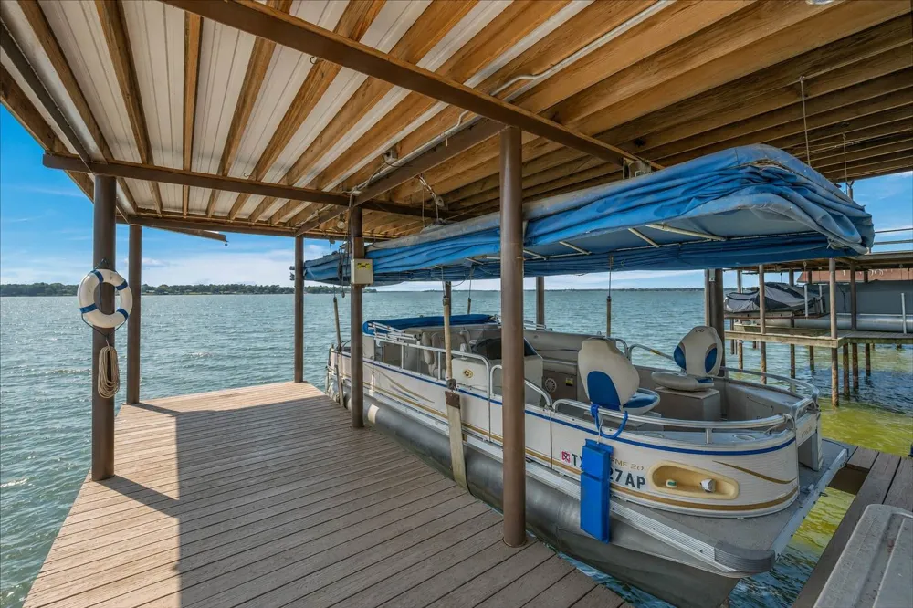 230 Palisade Loop Gun Barrel City, TX 75156