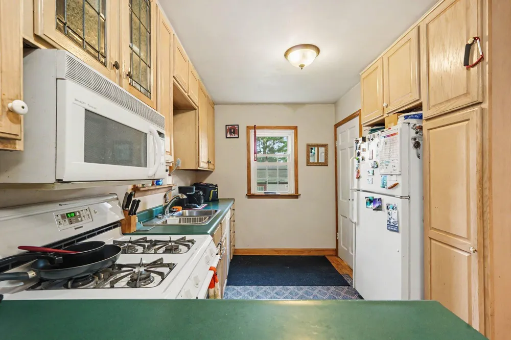 6516 Martin Road Norton Shores, MI 49444