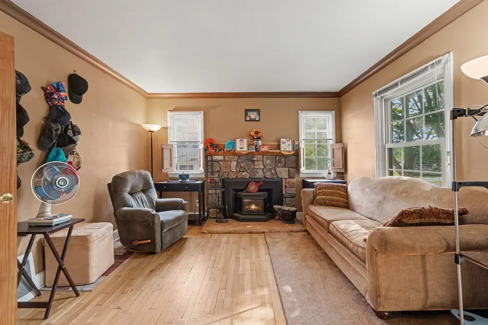 6516 Martin Road Norton Shores, MI 49444
