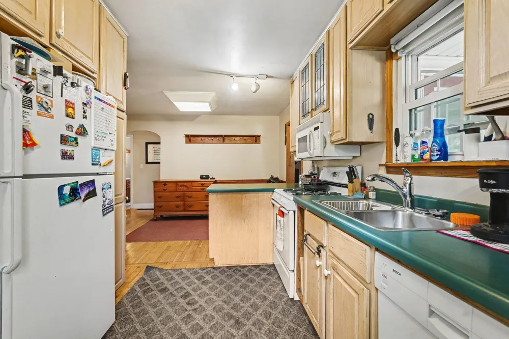 6516 Martin Road Norton Shores, MI 49444
