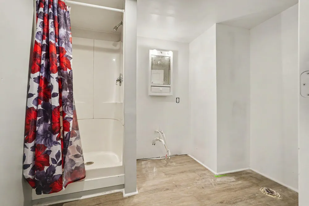 6516 Martin Road Norton Shores, MI 49444