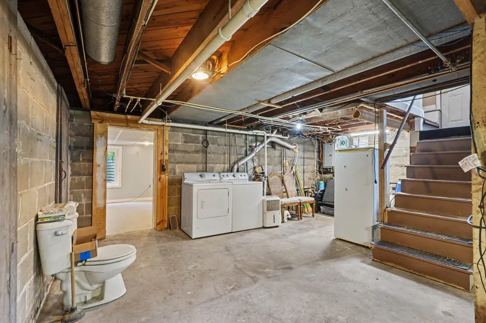 6516 Martin Road Norton Shores, MI 49444