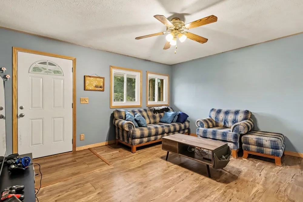 1160 Beverly Court Benton Harbor, MI 49022