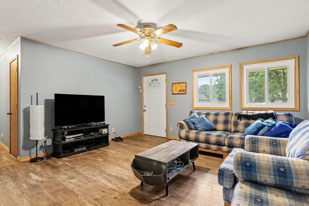 1160 Beverly Court Benton Harbor, MI 49022