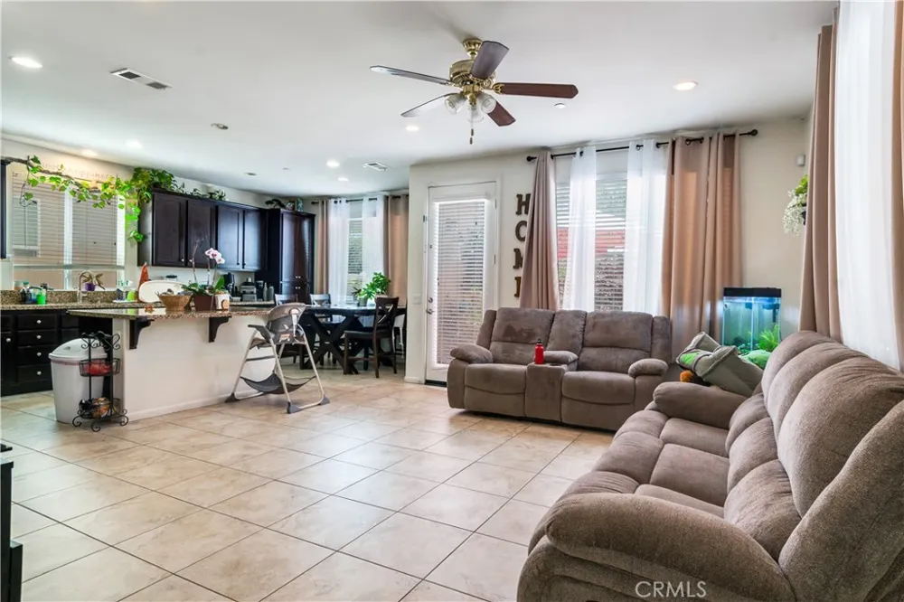 33830 Cansler Way Yucaipa, CA 92399
