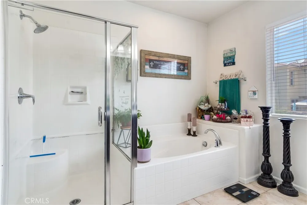 33830 Cansler Way Yucaipa, CA 92399