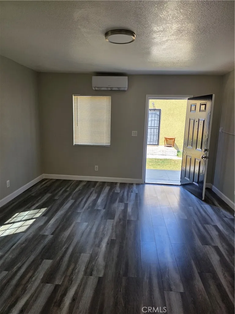 1341 D San Bernardino, CA 92405