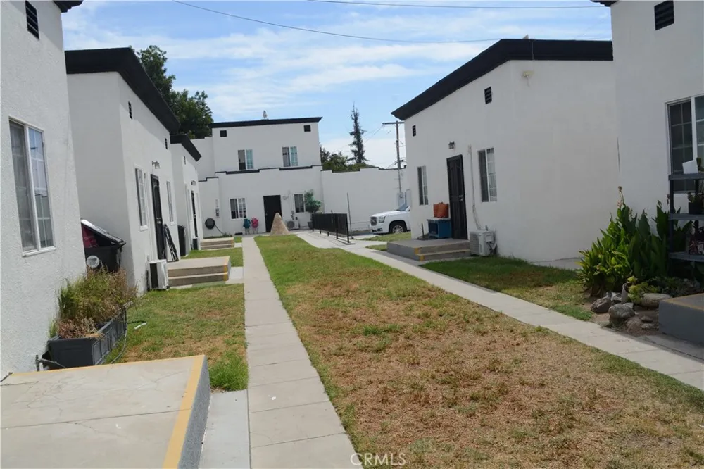 1341 D San Bernardino, CA 92405