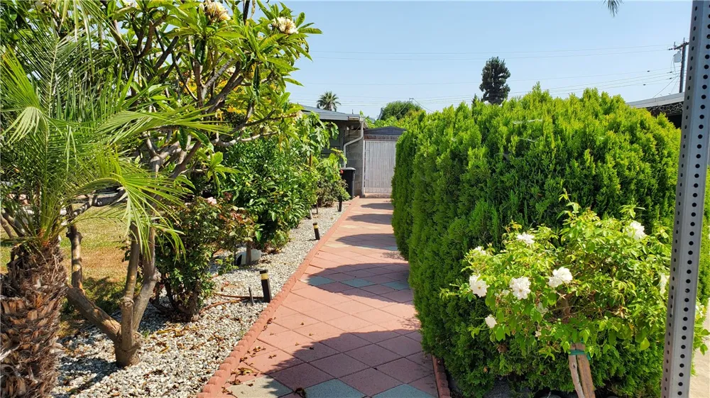 806 W Bagnall Street Glendora, CA 91740