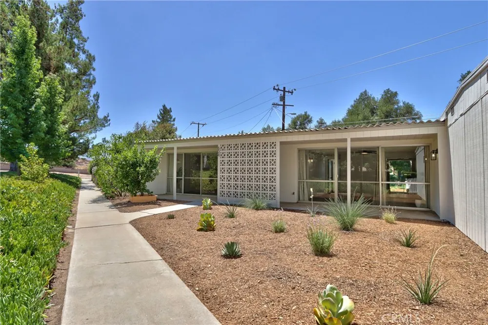 604 Gibbel Hemet, CA 92543