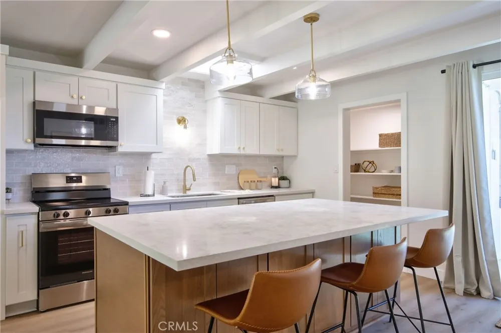 604 Gibbel Hemet, CA 92543