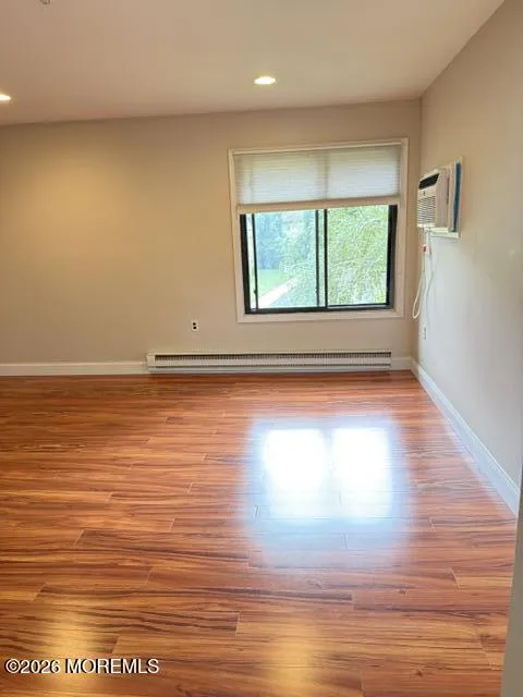 16 Pine Cluster Circle #H Manalapan, NJ 07726