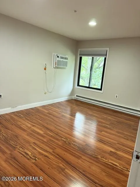 16 Pine Cluster Circle #H Manalapan, NJ 07726