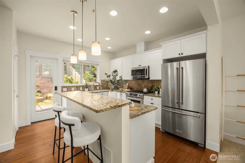 900 228th Avenue NE #14B Sammamish, WA 98074