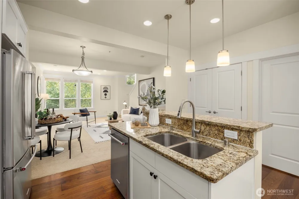 900 228th Avenue NE #14B Sammamish, WA 98074