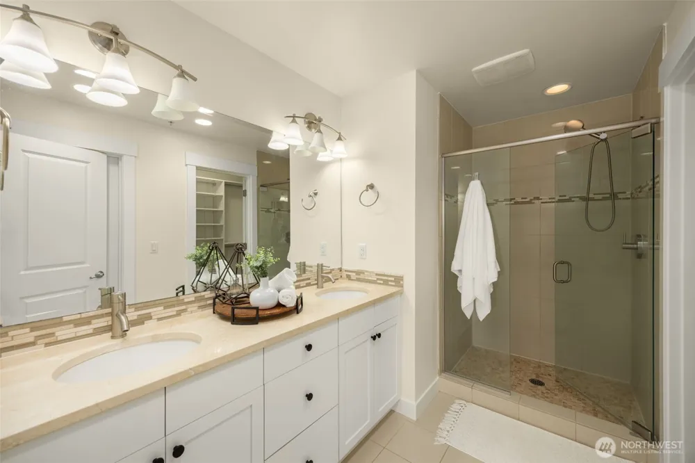 900 228th Avenue NE #14B Sammamish, WA 98074