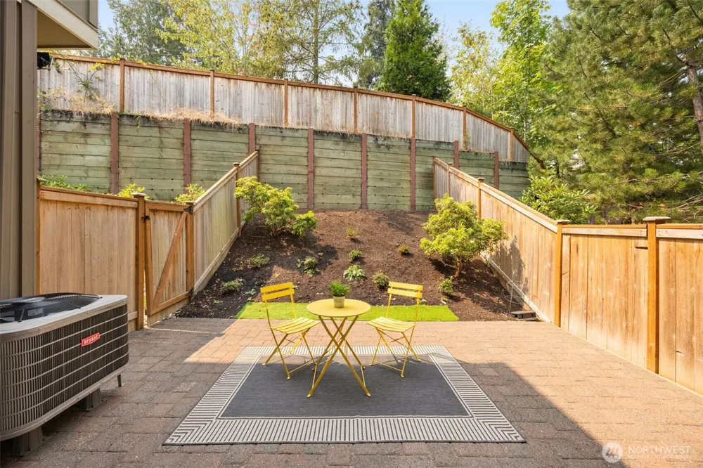 900 228th Avenue NE #14B Sammamish, WA 98074