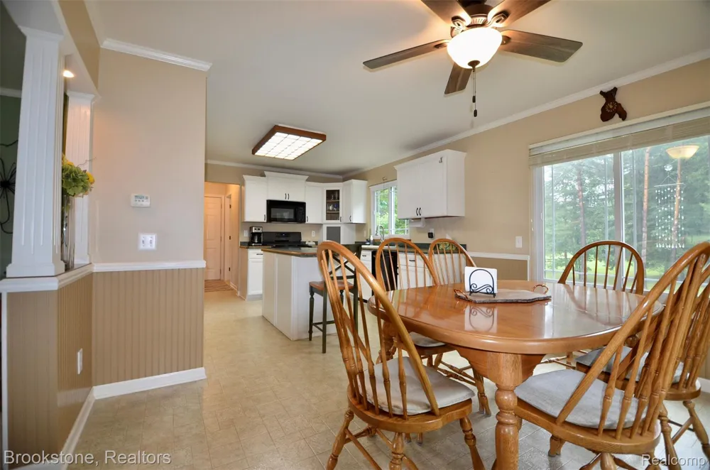 9828 Hadley Road Independence Charter Township, MI 48348