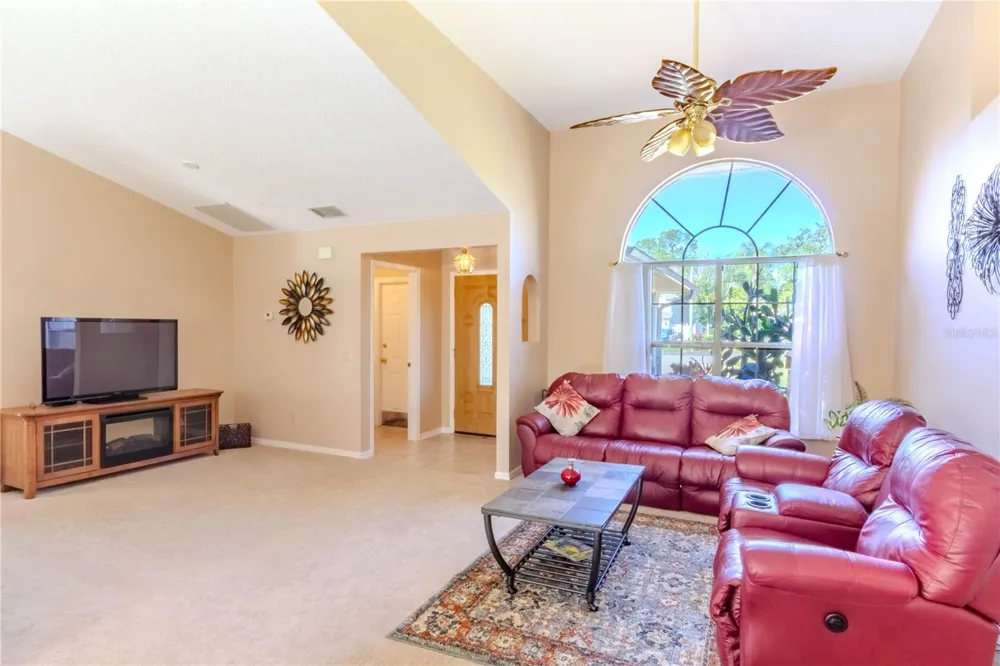 3394 HAWKIN DRIVE Kissimmee, FL 34746