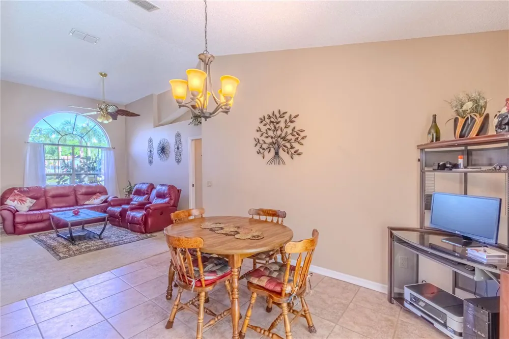 3394 HAWKIN DRIVE Kissimmee, FL 34746