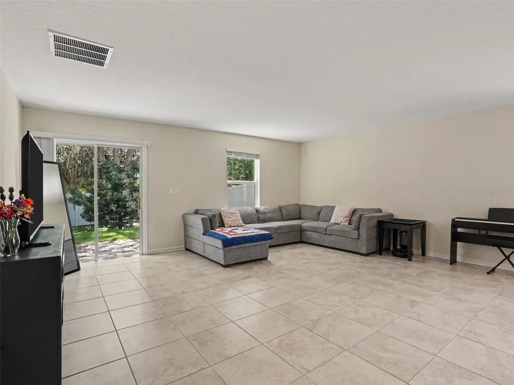 4469 BLUFF OAK LOOP Kissimmee, FL 34746