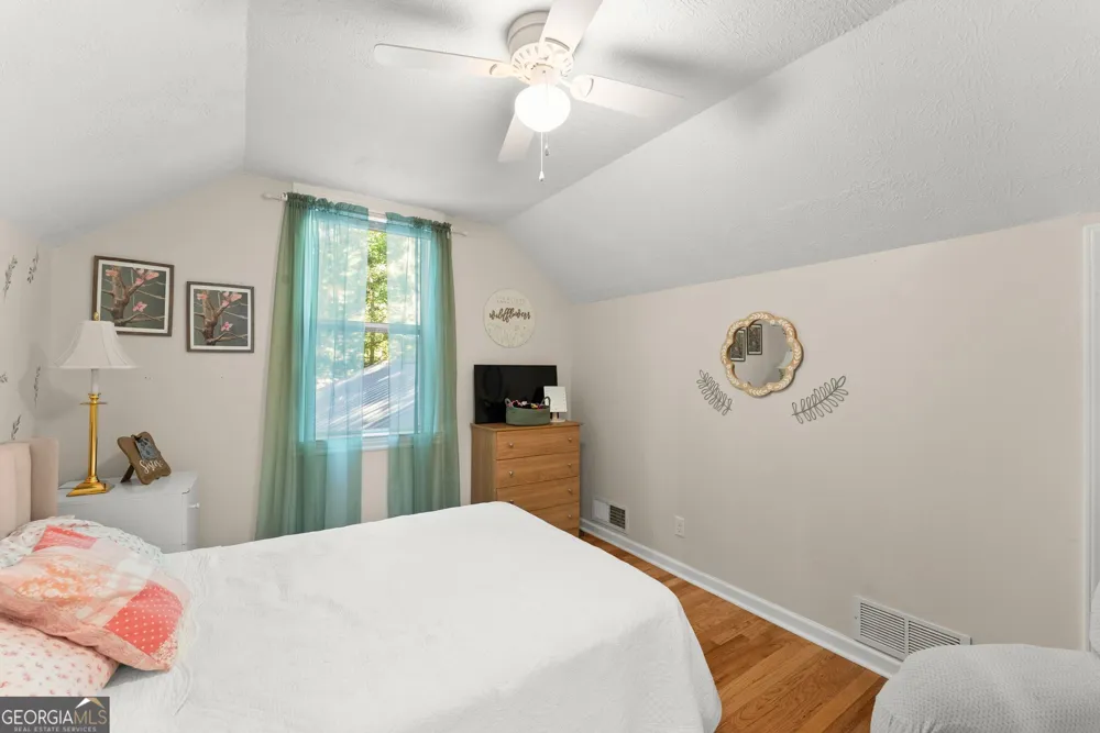 4217 Covey TRL Oakwood, GA 30566